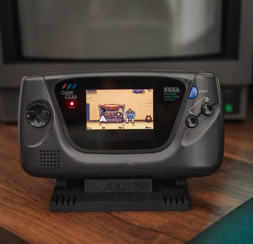 Sega game gear - sega,