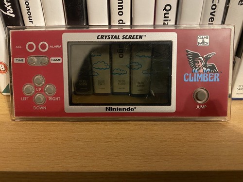 Nintendo game watch crystal - game,